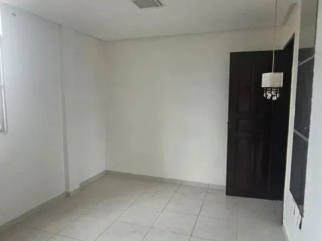 Imagem 16: Alugo Apartamento de 3 Quartos + Dce - no Renascença 1 - com Alguns Armários