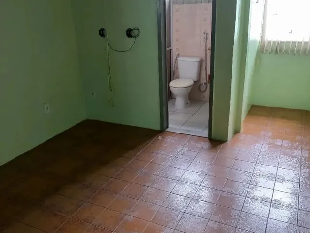 Imagem 7: Alugo Casa Cohatrac 1.800 Próximo Shopping Passeio 4 Quartos Sendo 2 Suítes