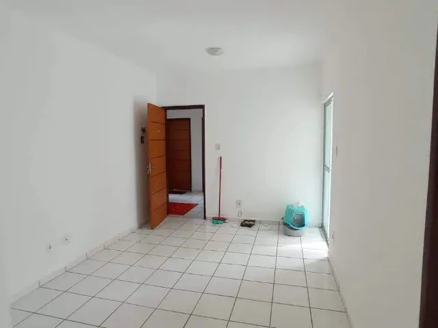 Imagem 4: Apartamento no Condomínio Belize, 2º Andar
