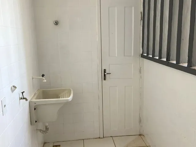 Imagem 10: Alugo Excelente Apartamento Cohama