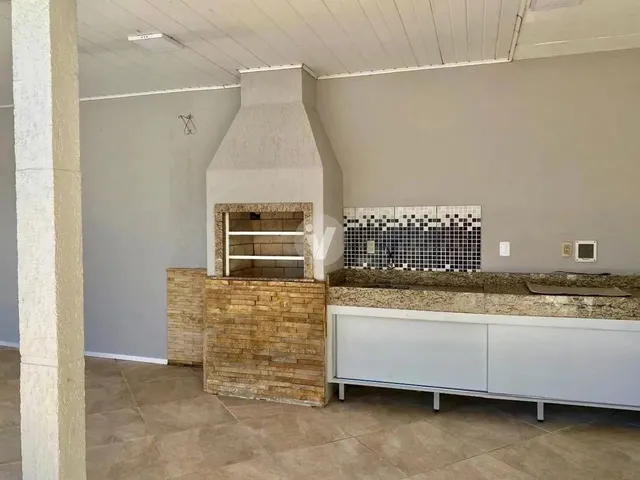 Imagem 3: Casa Ampla 4 Dormitórios, com Piscina, 3 Vagas, no Bairro Juscelino Kubitschek!