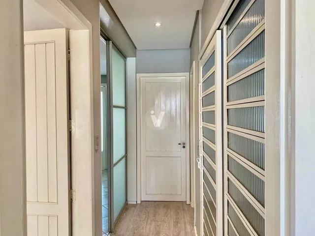 Imagem 6: Casa Ampla 4 Dormitórios, com Piscina, 3 Vagas, no Bairro Juscelino Kubitschek!