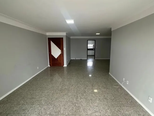 Imagem: Vendo Ou Alugo Apartamento Muito Espaçoso