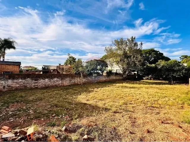 Imagem 6: Casa com Terreno À Venda