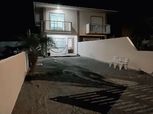 Imagem: Alugo Casa na Praia do Sonho, 100 Metros