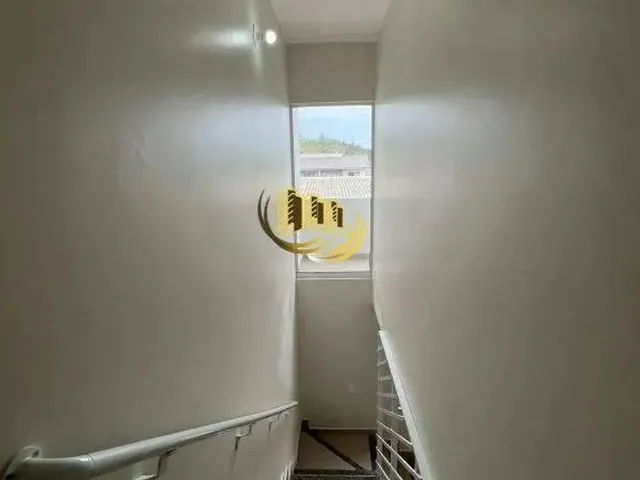 Imagem 2: Sobrado para Aluguel, no Bairro Potecas, São José-Sc, com 2 Quartos, Sendo , com 1 Vaga