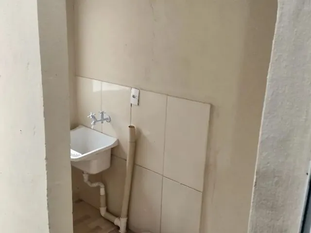 Imagem 4: Kitnet Semi Mobiliado na Barra do Aririu Vila Nova