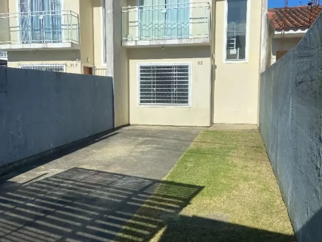 Imagem: Sobrado para Locação no Bairro Potecas