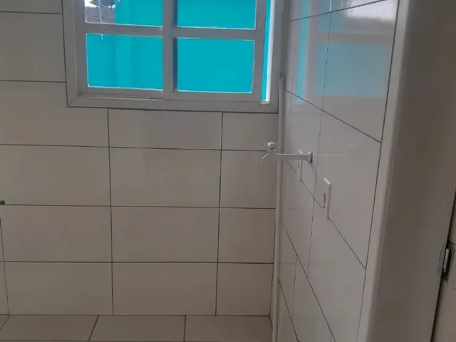 Imagem 2: Kitnet 1 Quarto Casa com 1 dormitório