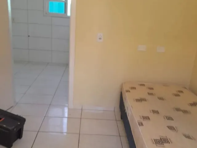 Imagem 4: Kitnet 1 Quarto Casa com 1 dormitório