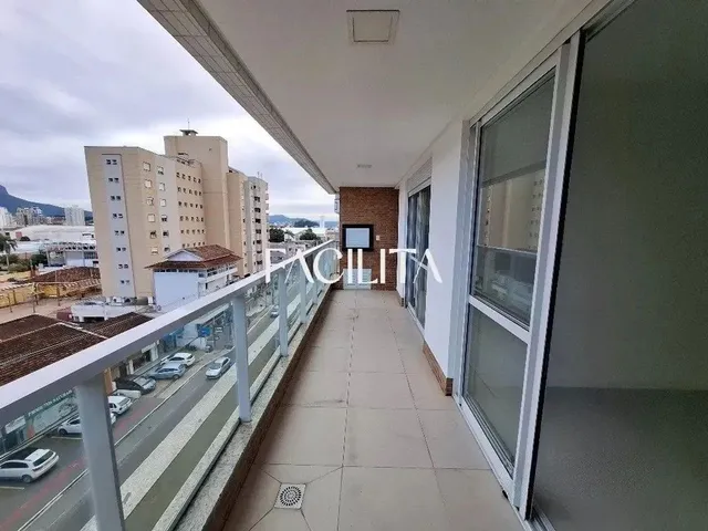 Imagem: Apartamento com 3 Quartos no Bairro Centro