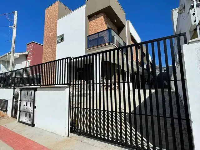 Imagem: Casa Geminada em Forquilhas, São José/Sc