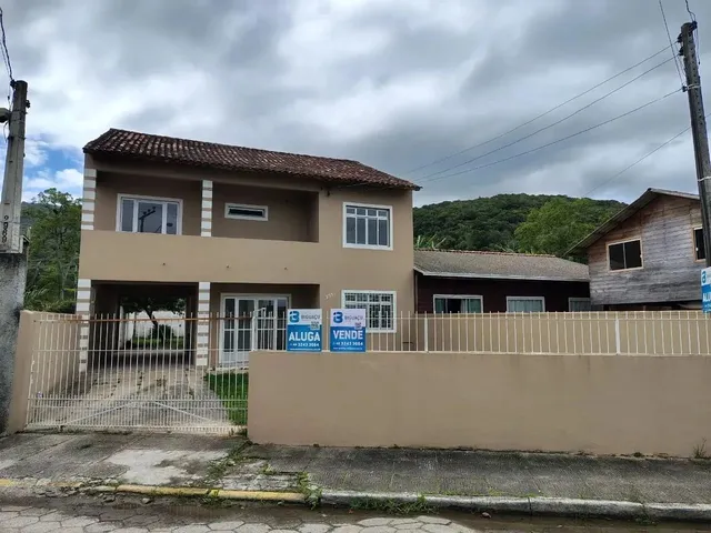 Imagem 1: Casa 4 Quartos com 200M² em São Miguel