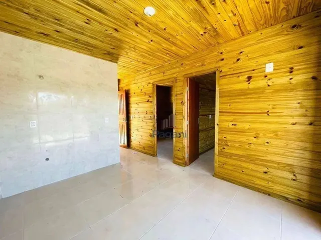 Imagem 2: Casa com 2 Dormitórios para Alugar, 48 M² por R$ 1.600,00/Mês - Praia de Fora
