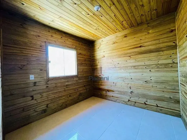 Imagem 3: Casa com 2 Dormitórios para Alugar, 48 M² por R$ 1.600,00/Mês - Praia de Fora