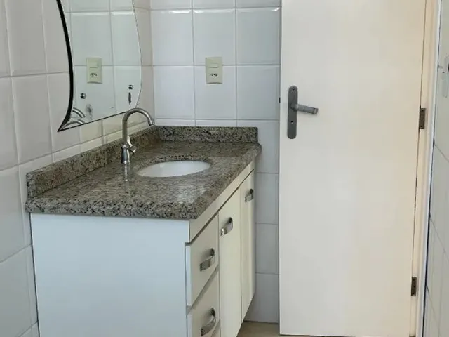 Imagem 12: Apto Semimobiliado no Centro de Palhoça