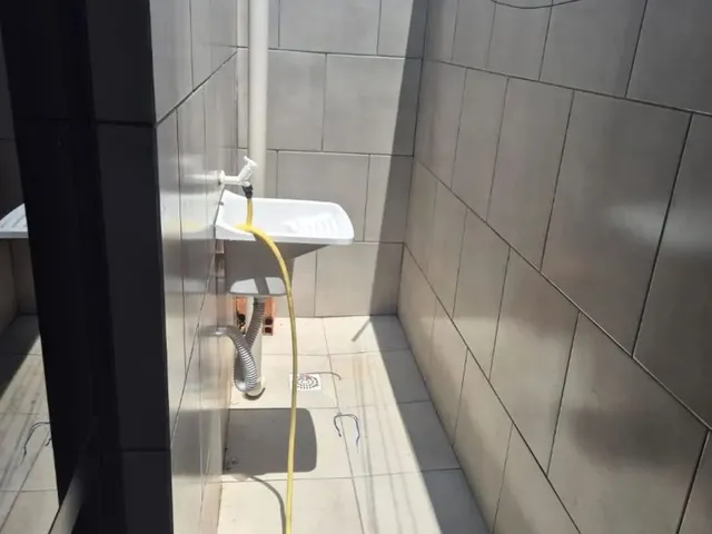 Imagem 6: Kitnet/Apartamento. Acomodam 2 pessoas, 1 Banheiroe1 Dormitório