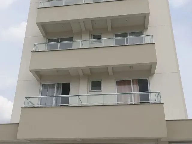 Imagem 2: Quarto Disponível - Apartamento de Dois Quartos