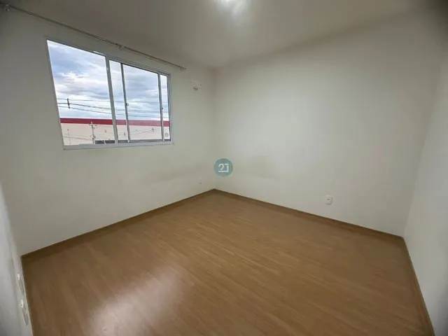 Imagem 13: Alugo Apartamento com 02 Dormitórios, 01 Banheiro, Sala, Cozinha com Área de Serviço