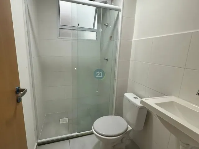 Imagem 9: Alugo Apartamento com 02 Dormitórios, 01 Banheiro, Sala, Cozinha com Área de Serviço
