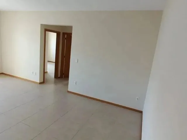 Imagem 2: Apartamento Semi-Mobiliado com 2 Quartos