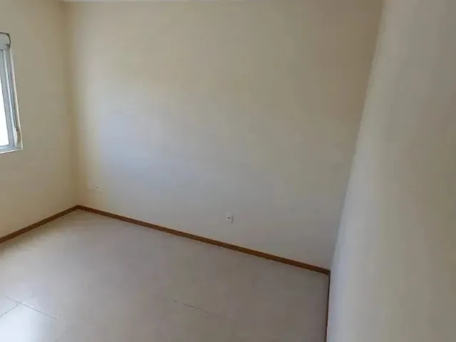 Imagem 6: Apartamento Semi-Mobiliado com 2 Quartos