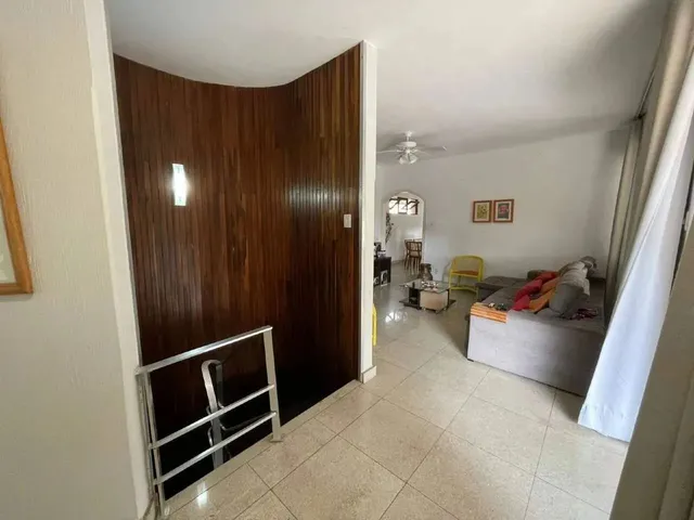 Imagem 14: Casa para Aluguel, 4 Quartos, 2 Suítes, 5 Vagas, São Luíz - Belo Horizonte/Mg