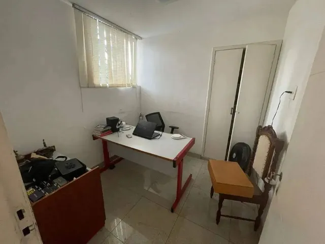 Imagem 13: Casa para Aluguel, 4 Quartos, 2 Suítes, 5 Vagas, São Luíz - Belo Horizonte/Mg