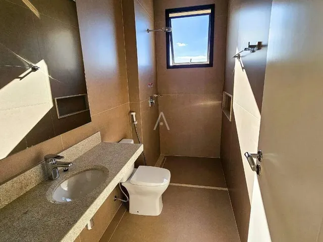 Imagem 12: Apartamento 3 Quartos para Aluguel no Bairro Centro em Cascavel por R$ 10.000,00