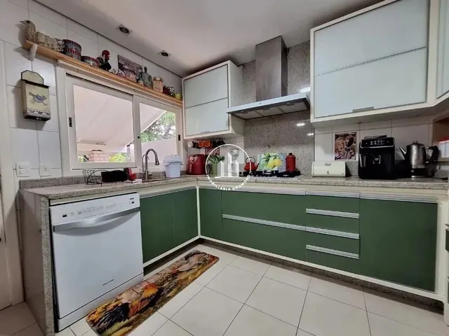 Imagem 13: Casa 3 Quartos com 1 Suíte e 241M² - Ponta de Baixo - Jms