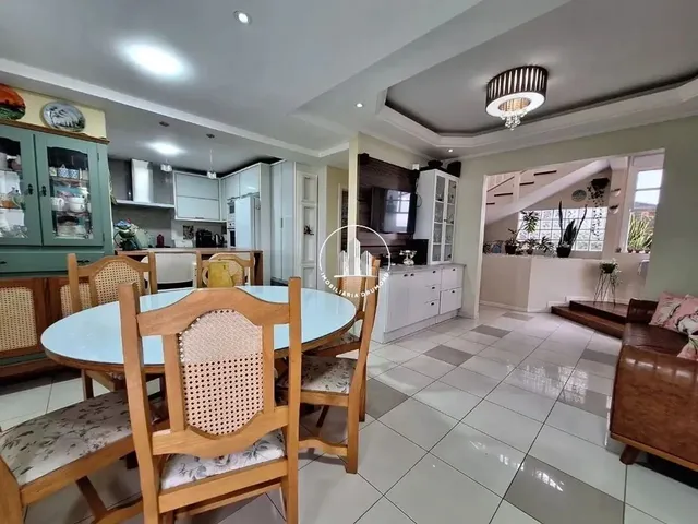 Imagem 15: Casa 3 Quartos com 1 Suíte e 241M² - Ponta de Baixo - Jms