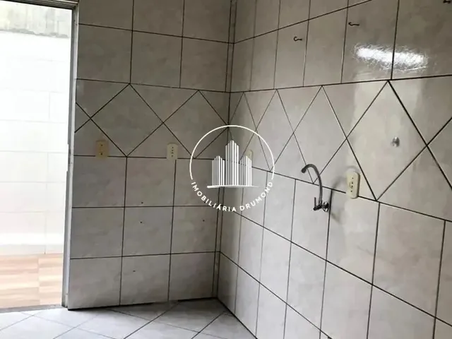 Imagem 11: Prédio em Ponte do Imaruim - Palhoça - Plc
