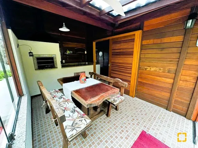 Imagem 10: Casa a Venda com 4 Dormitórios no Bairro Rio dos Bugres, em Rancho Queimado - Sc