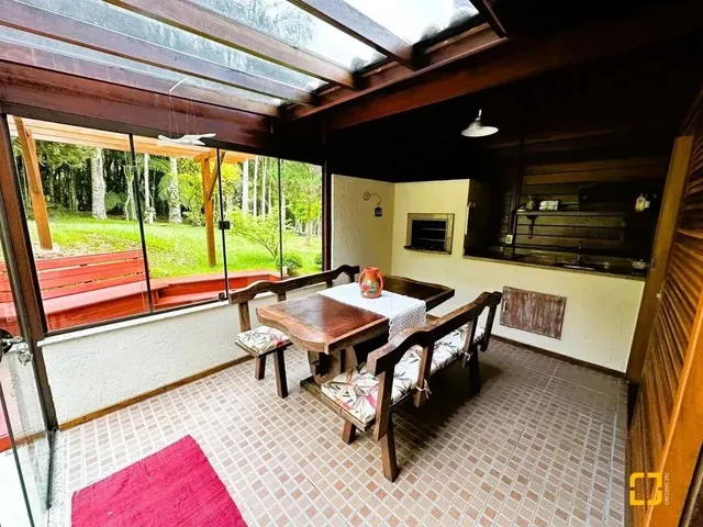 Imagem 11: Casa a Venda com 4 Dormitórios no Bairro Rio dos Bugres, em Rancho Queimado - Sc