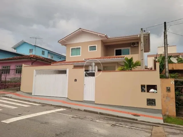 Imagem 1: Casa 4 Quartos com 1 Suíte - Jardim Cidade de Florianópolis - Brn