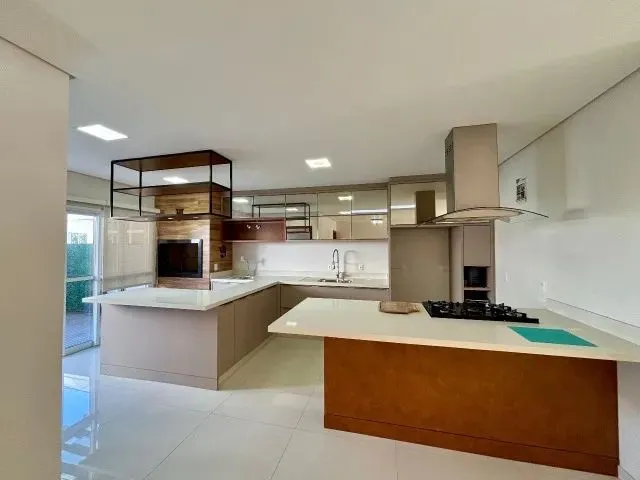 Imagem 7: Casa Semi-Mobiliada com 3 Quartos + Closet, no Deltavillle, em Biguaçu, Grande Floripa