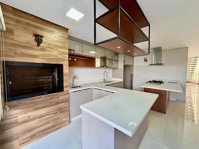 Imagem 8: Casa Semi-Mobiliada com 3 Quartos + Closet, no Deltavillle, em Biguaçu, Grande Floripa