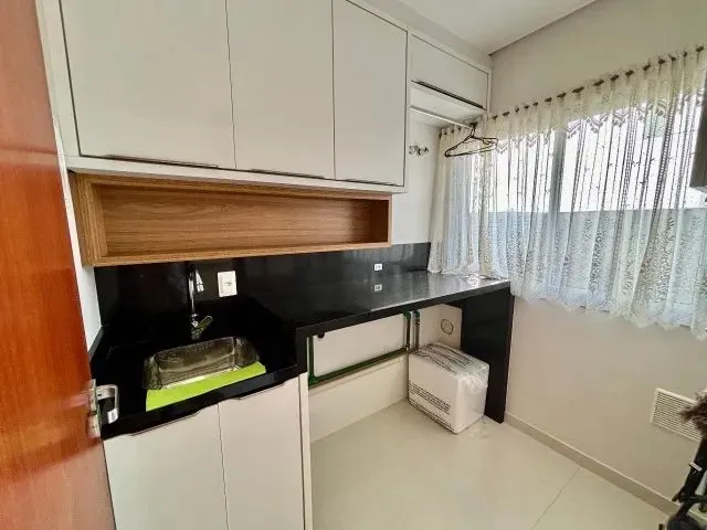 Imagem 9: Casa Semi-Mobiliada com 3 Quartos + Closet, no Deltavillle, em Biguaçu, Grande Floripa