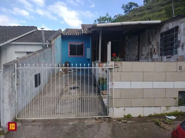 Imagem: Casas Geminadas