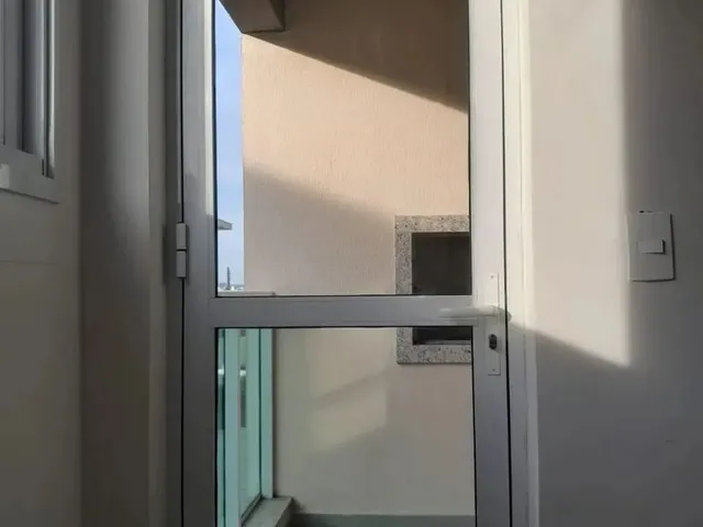 Imagem 13: Apartamento de 1 Dormitório com Suíte, Lavabo e Vaga À Venda no Centro de São José/Sc