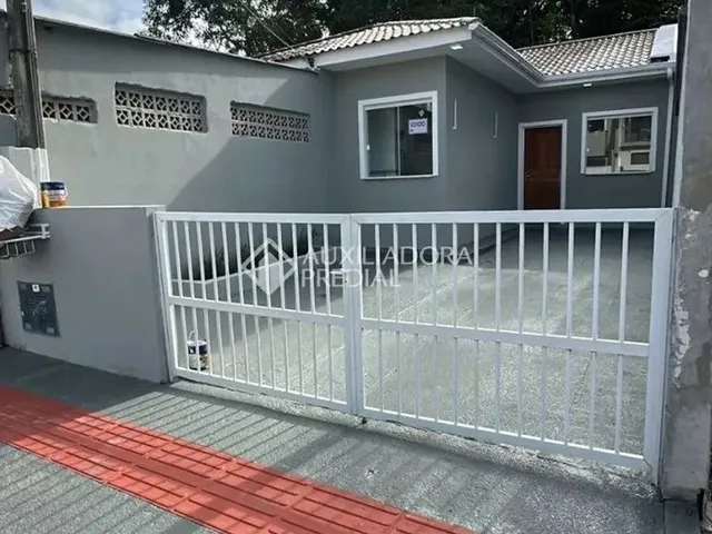 Imagem: Casa Geminada - 2 Quartos Forquilha