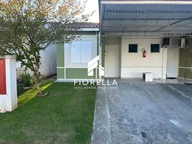 Imagem: Casa Totalmente Reformada em Condomínio