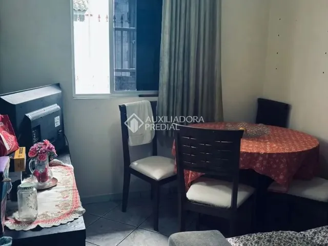 Imagem 8: Casa com 2 Quartos e 1 Banheiro À Venda, 63 M²