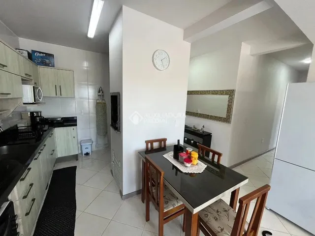 Imagem 1: Apartamento na Barra do Aririu - Conforto e Sofisticação em Palhoça!