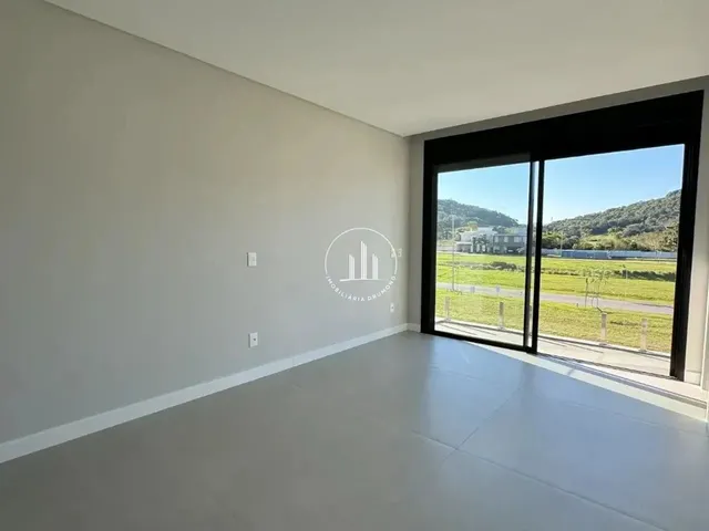 Imagem 3: Casa 3 Dormitórios, Sendo 3 Suítes - Plc