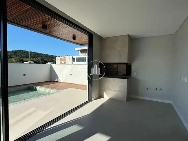 Imagem 7: Casa 3 Dormitórios, Sendo 3 Suítes - Plc