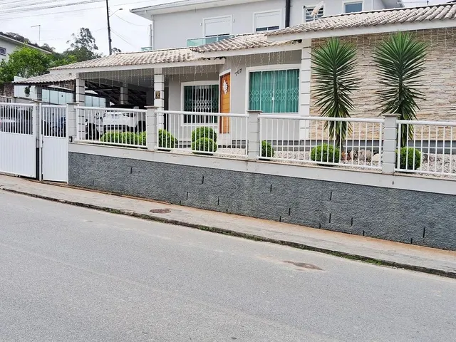 Imagem 2: Excelente Casa Bem Localizada em Santo Amaro da Imperatriz-Sc