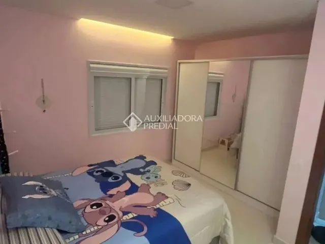 Imagem 4: More e Empreenda! Casa com 3 Dormitórios, Home Office, Piscina e 2 Salas Comerciais No