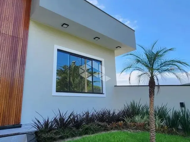 Imagem 4: Casa com 4 Quartos/Dormitórios no Bairro Forquilhas, em São José- Sc