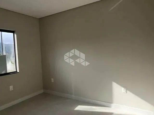 Imagem 15: Casa com 4 Quartos/Dormitórios no Bairro Forquilhas, em São José- Sc